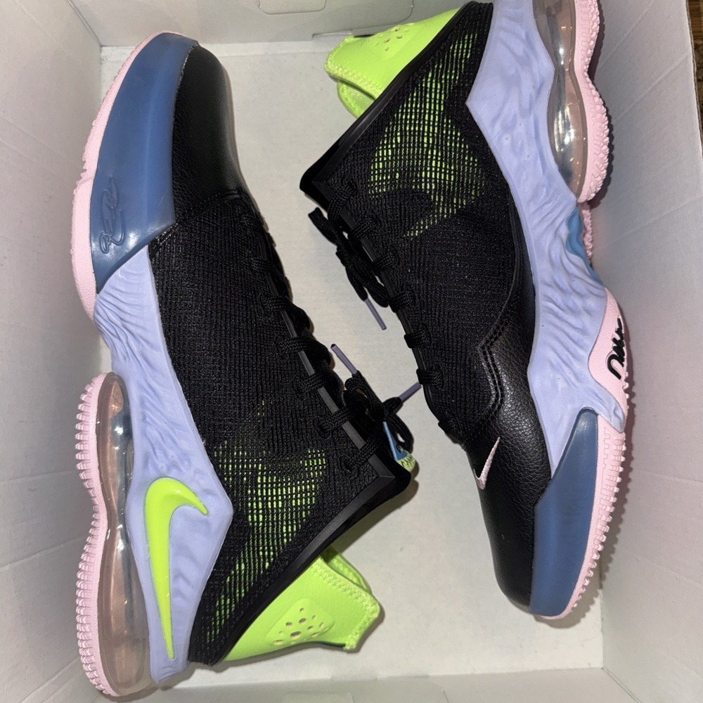 Nike Men's LeBron 19 XIX Low Black Green Basketball Shoes DO9829-001 Sizes 11